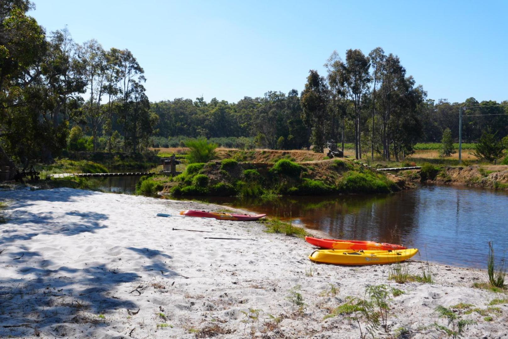 Silversprings Spa Retreat Pet Friendly Cottages And Glampings Metricup Kültér fotó