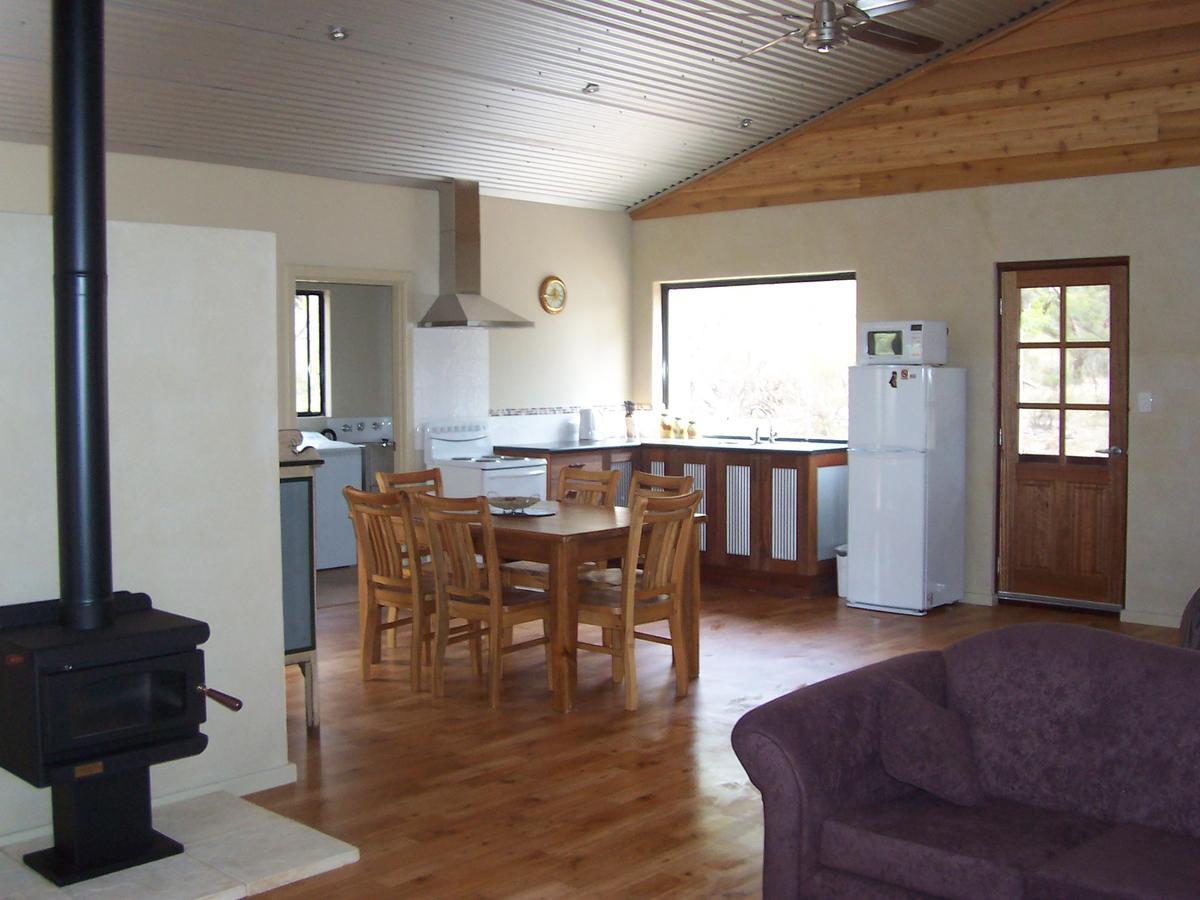 Silversprings Spa Retreat Pet Friendly Cottages And Glampings Metricup Kültér fotó